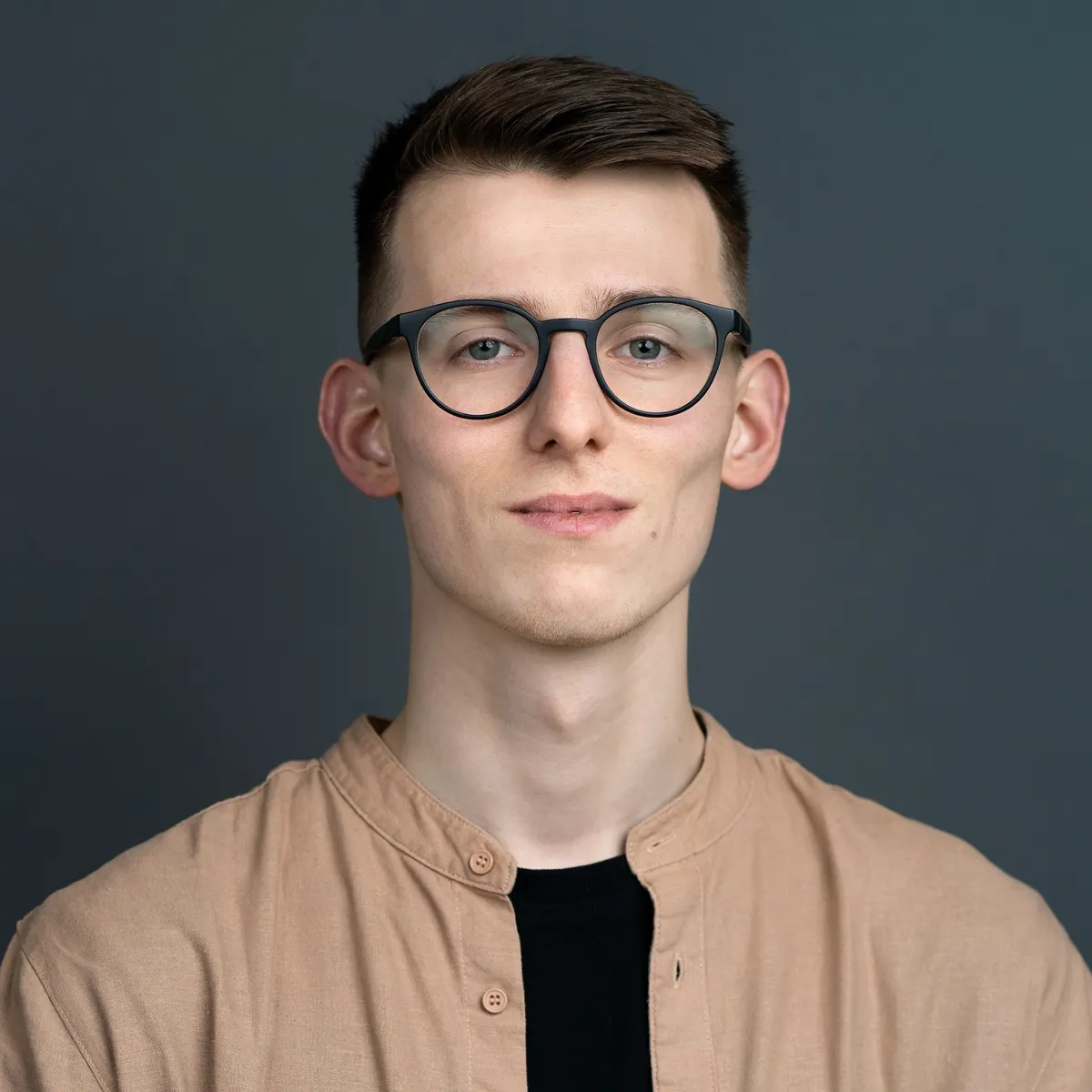 After: professional LinkedIn profile picture with clean background
